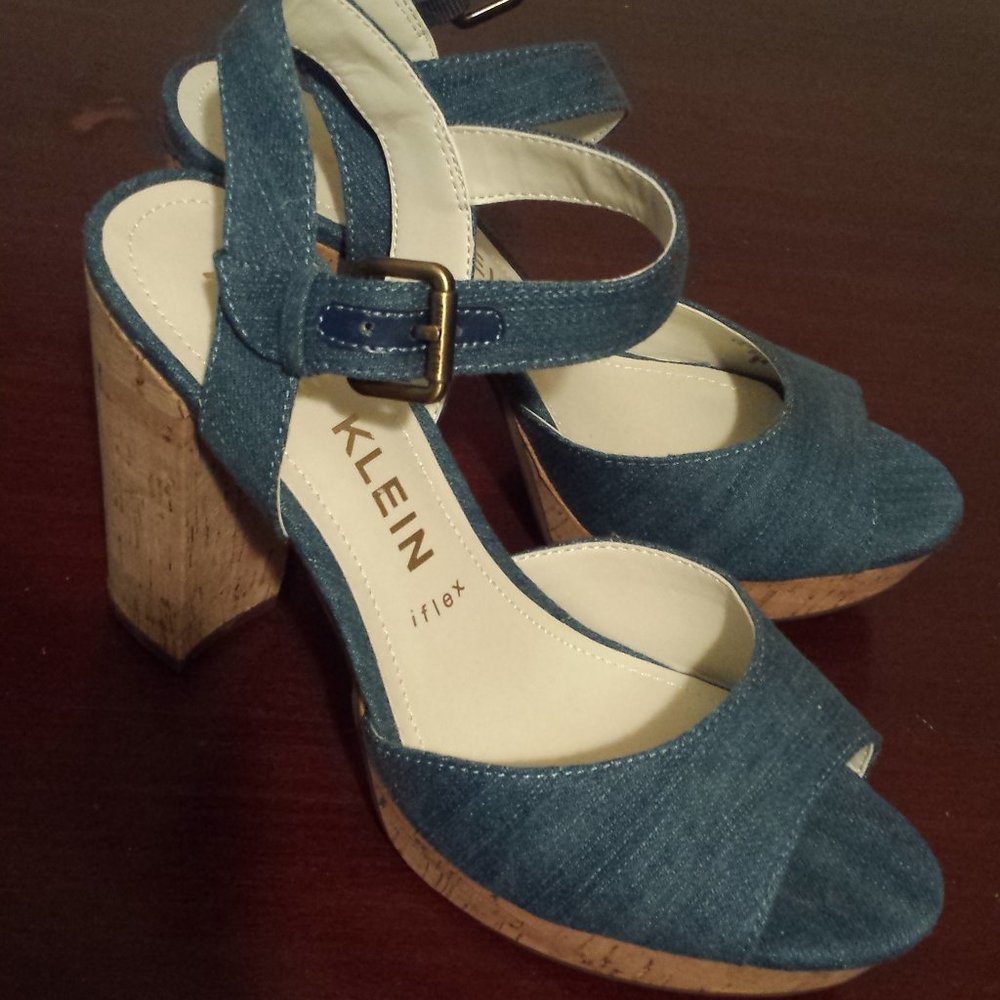 Anne Klein iflex denim corked heels 9.5